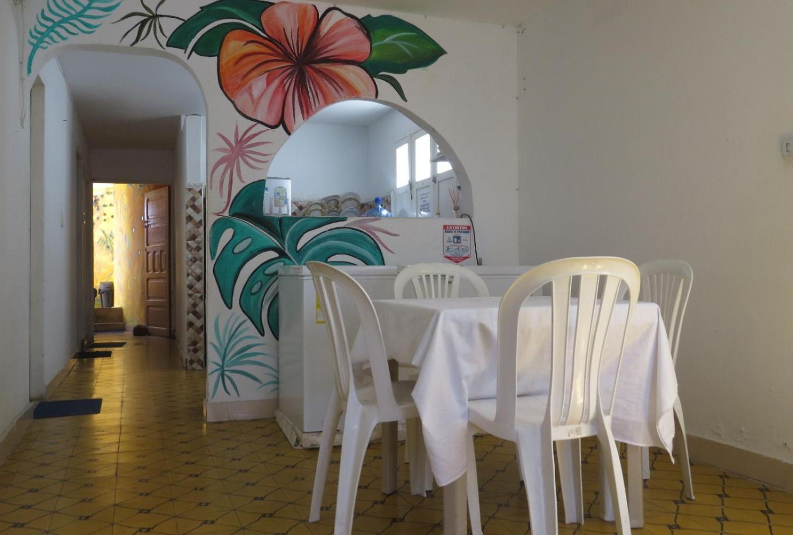 Hostel Playa Baru