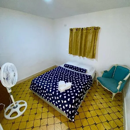 Hostel Playa Baru *